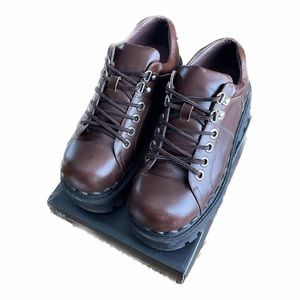 Unif Women’s Seek Shoe in Brown